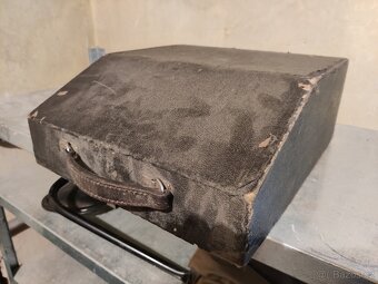 Starý psací stroj - 7