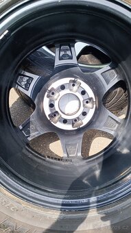 ALkola Mercedes-Benz w163 R17 po renovaci s gumami - 7