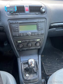 Octavia 2 2.0 TDi - EDITION 100 - 7