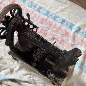 Šicí stroj Singer - 7