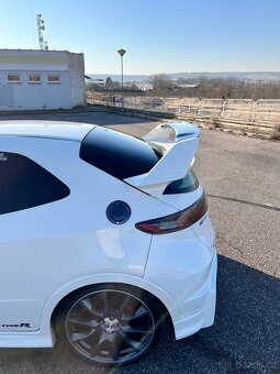 Honda Civic FN2 Championship White - 7