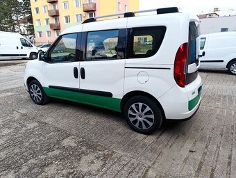 Fiat Doblo Combi Natural Power 2015 - 7