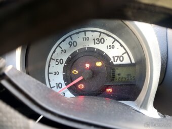 Toyota Aygo 1.0i 50 kW rv 2010 - 7
