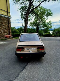 Škoda 105 - 7
