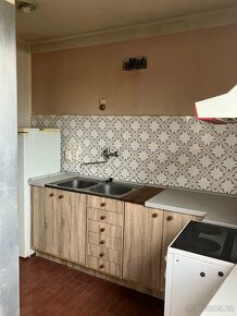 Rozlehlý rodinný dům240m2, dispozice 6+kk / Městec Králové - 7