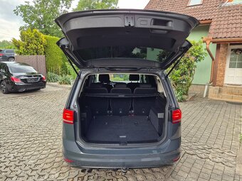 VW Touran • 2.0TDi 110kw DSG • 2021 • 7.míst • Tažné • ACC • - 7