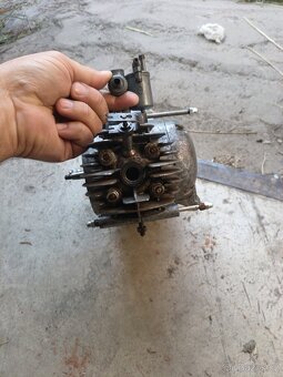 Jawa Jawetta 551 motor - 7
