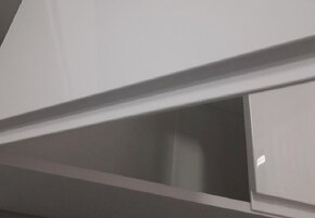 Vzorková kuchyňská sestava bezúchytková Aspen BÍLÁ - 7