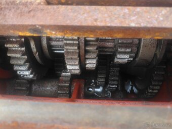 Díly Zetor 3011 - 7