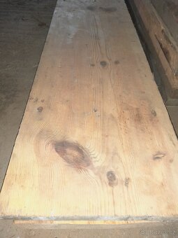 Prodám extra široké podlahové fošny. - 7