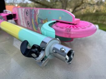 Nová dětská LED koloběžka scooter (116) - 7