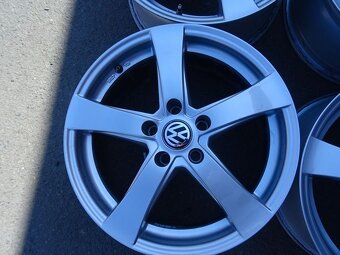 Alu disky na Škoda, VW, 17", 5x112, ET 35 ,šířka 7,5J - 7