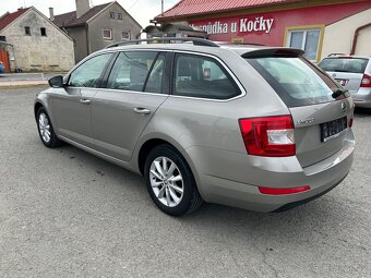 ŠKODA OCTAVIA 2.0 TDi 82.800 km SERVISNÍ KNIHA - 7