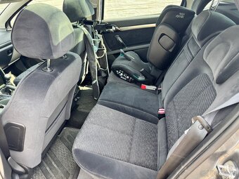 Peugeot 407SW, rv. 6/2010, 2.0HDi, CR - 7