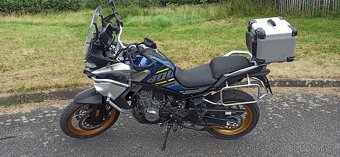 CF moto 800 MT - 7