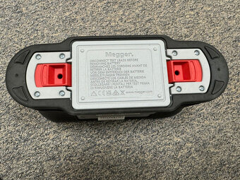 MULTIFUNKČNÍ TESTER MEGGER MFT-X1, PŘENOSNÉ KUFŘÍK, KABELY, - 7