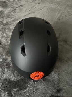 Helma na snowboard/lyže - 7