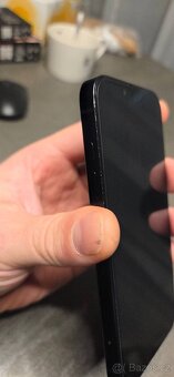 IPhone 16e 128GB černý - 7