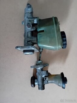 ND Toyota 4runner II 3,0TD - 7