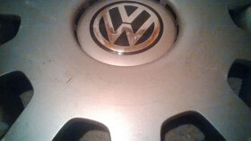 Poklice Volkswagen 15" a 14" po 1 ks + J-Tec SPORT LINE 15" - 7