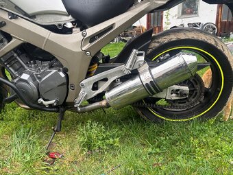 Ladene vyfuky Scorpion na Yamaha TDM 900 - 7
