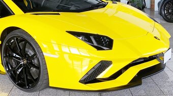 Lamborghini Aventador LP 740-4 - 7