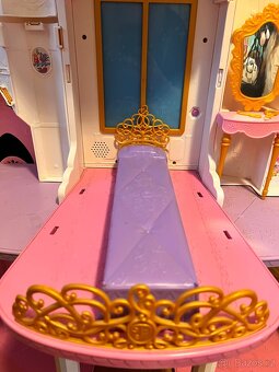 Disney Princess oslava na zámku - Barbie - 7