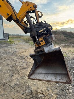 JCB 4CX-4WSPC, DPH - 7