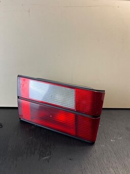 zadní Kufrová světla BMW E34 Touring - 7