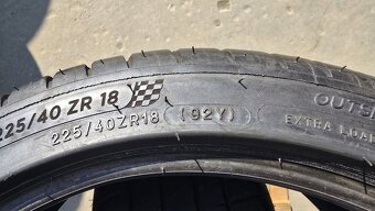 Letní pneu 225/40/18 Michelin - 7