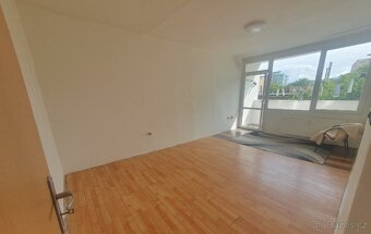 Prodám byt 2+1 v Bílině, 54m2, OV, 4.NP. - 7