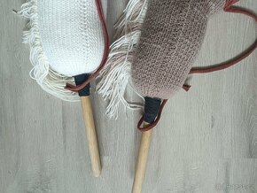 Hobby horse s doplňky-bílý prodaný - 7
