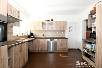 Prodej rodinného domu se zahradou, 566 m2 - Chlumčany, Vlčí - 7