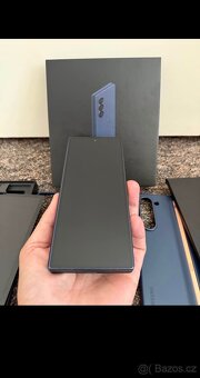 Samsung Z Fold - 7