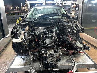 Veškeré náhradní díly VW Passat B7 kombi 2012 CFGB NMC LB8R - 7