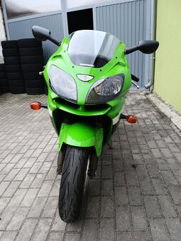 Kawasaki zx-9R - 7