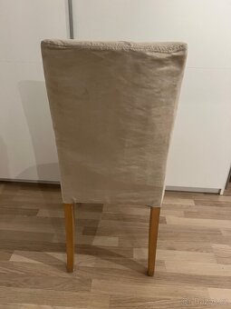Jídelní stůl se 6 židli - 7
