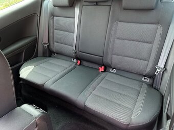VW Golf VI 1.4i 59kw, r.2010, serviska, rozvody, klima - 7