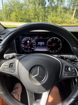 Mercedes E220d w213 AMG - 7