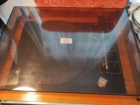 Gramofon TESLA - NC420 HI- FI - 7