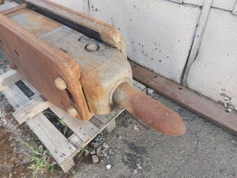 Rychloupínač werachter a komatsu , bourací kladivo na dh neb - 7