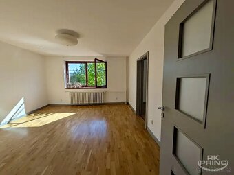 Rodinný dům k pronájmu 202 m2, pozemek 660 m2, Mnichovice - 7