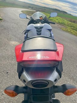 Honda CBR 600 RR - 7