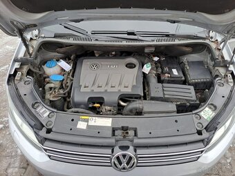 Prodám VW Touran 2.0 TDi, DSG, 103KW, r.v. 2013 - 7
