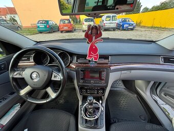 Škoda Superb - 7