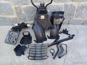 KTM LC4 690 SM - NÁHRADNÍ DÍLY - 7