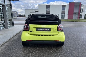Prodám Smart Fortwo EQ Cabrio Passion JBL - 7