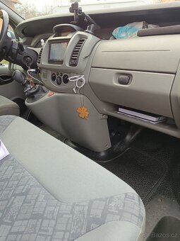 Opel vivaro - 7
