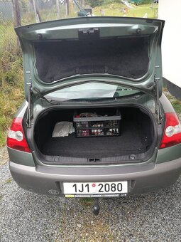 Renault megane 1.6 - 7