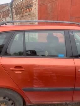 Škoda Fabia2 combi 1.4 i( kód barvy9771) - 7